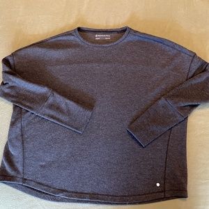 Backcountry Wm S dark gray boxy sweater